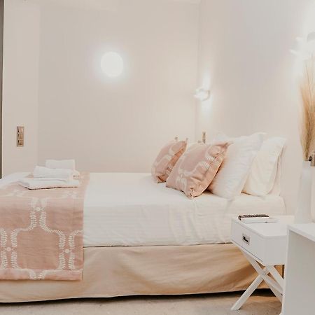 Quattro Luxury Apartments Tríkala エクステリア 写真