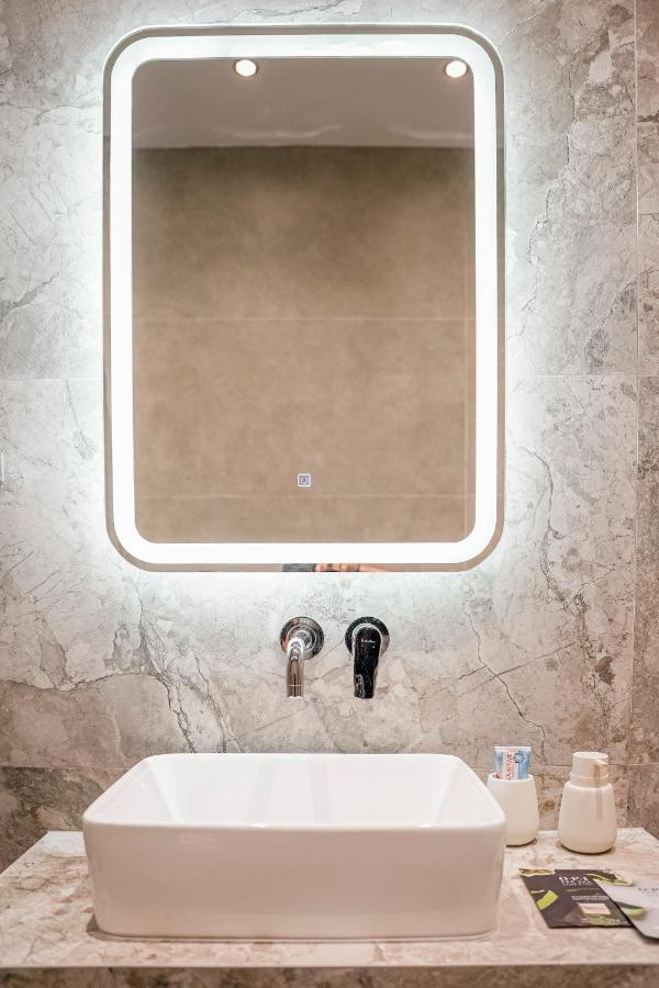 Quattro Luxury Apartments Tríkala エクステリア 写真