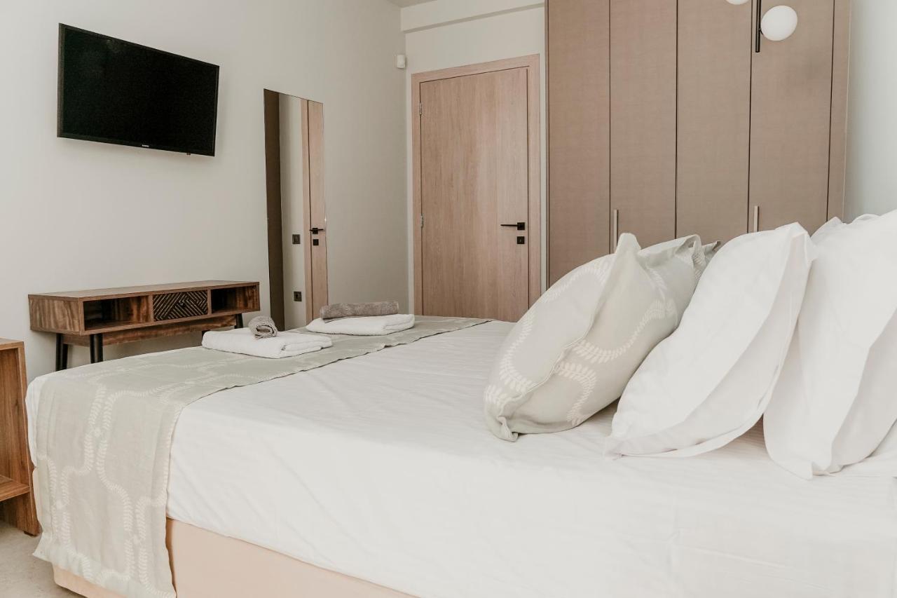 Quattro Luxury Apartments Tríkala エクステリア 写真